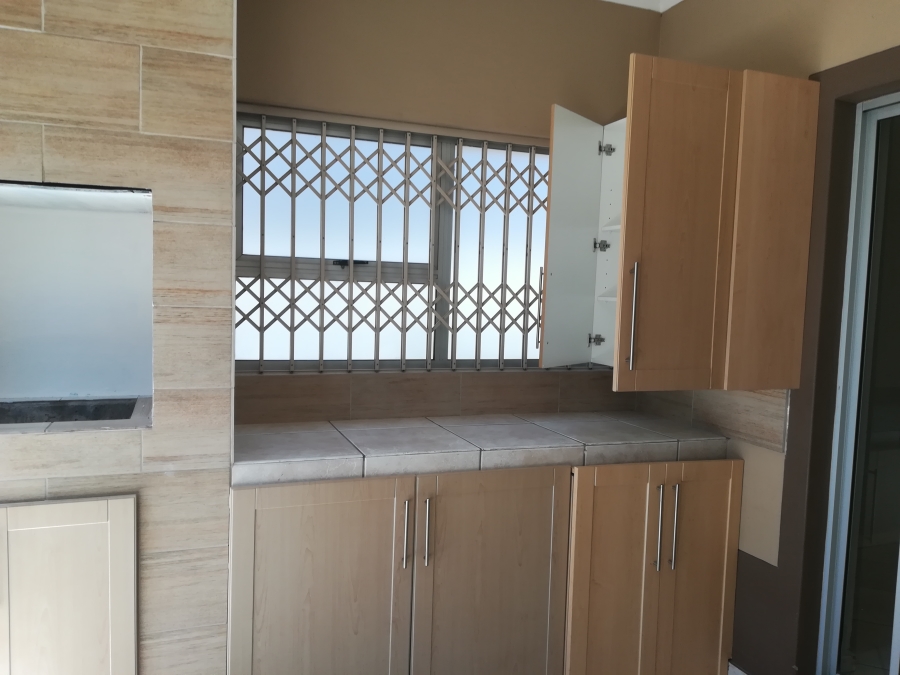 2 Bedroom Property for Sale in Parklands Western Cape